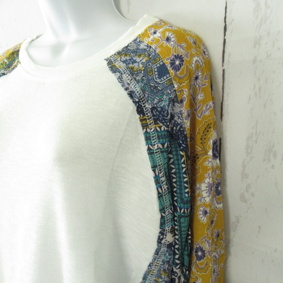 Umgee Embroidered Floral Puff Sleeve Top main image 0